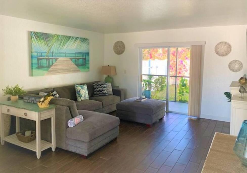 קוקו ביץ' Beautiful Bright & Sparkling 2Bed 1Bath Beach Retreat - Unit 212 מראה חיצוני תמונה